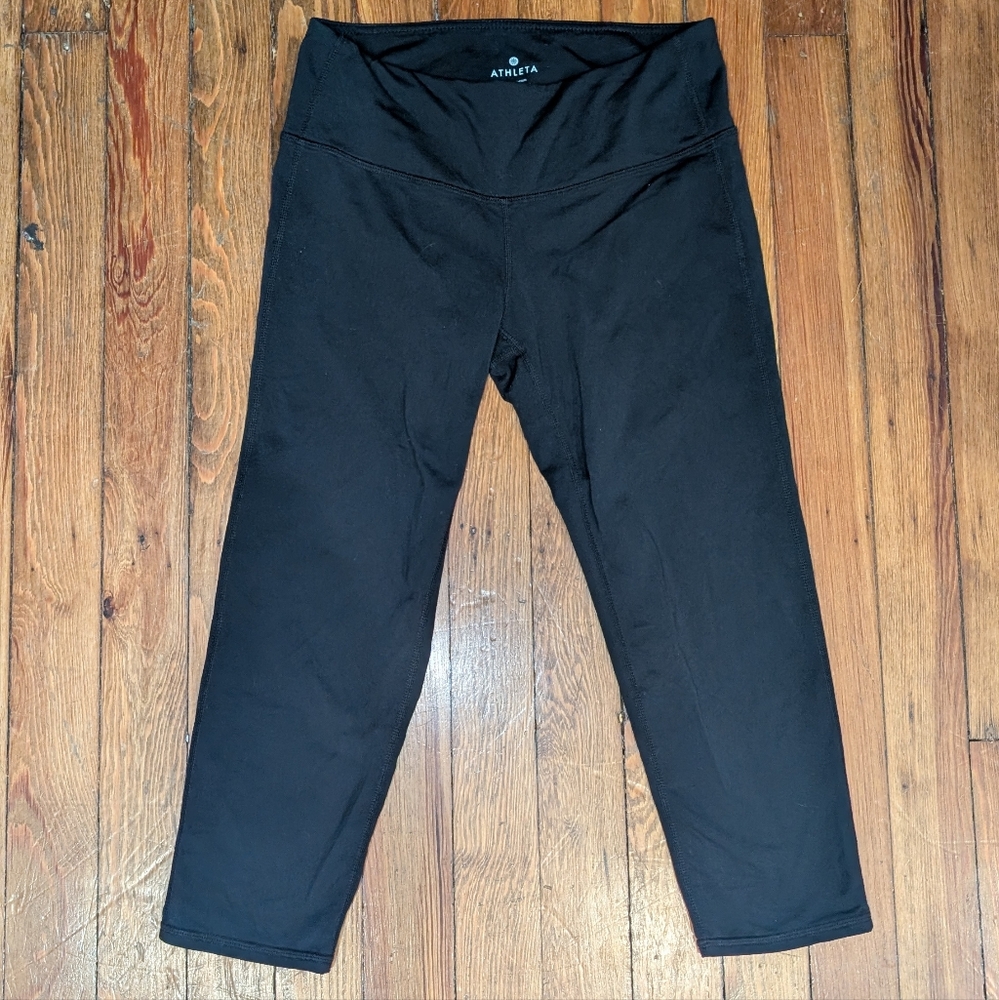 Athleta Black Capri Leggings Mid Rise